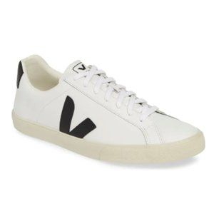 NEW Veja Leather Esplar Sneakers, Size 38